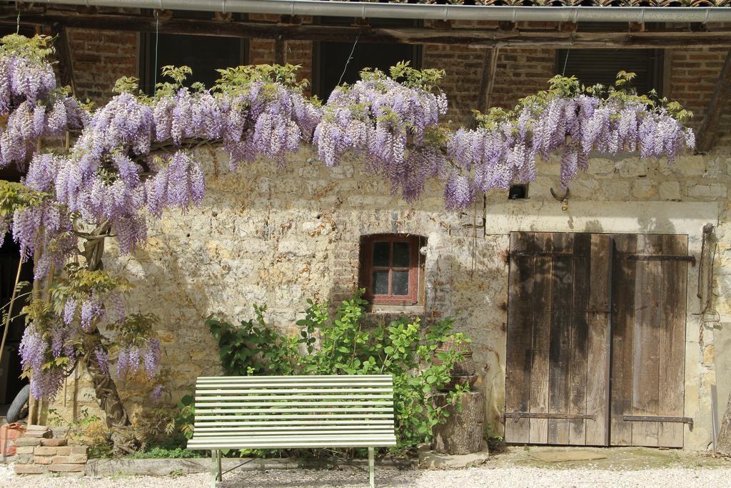 Bed and Breakfast La Ferme De Marie Eugenie Bruailles Exterior foto